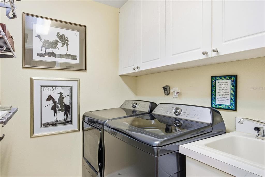 232 HIDDEN BAY DRIVE 303 photo 23