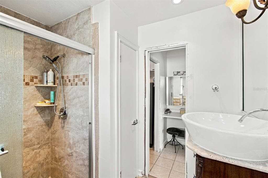 5451 WINDWARD WAY photo 22