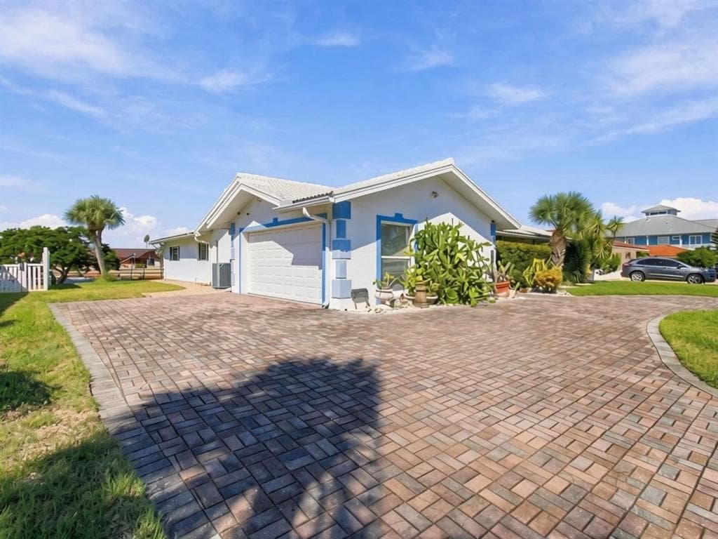 5451 WINDWARD WAY photo 3