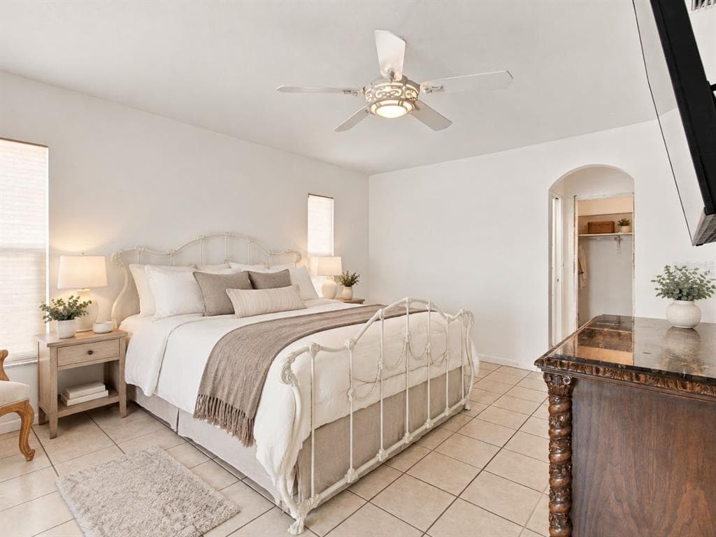 5451 WINDWARD WAY photo 18