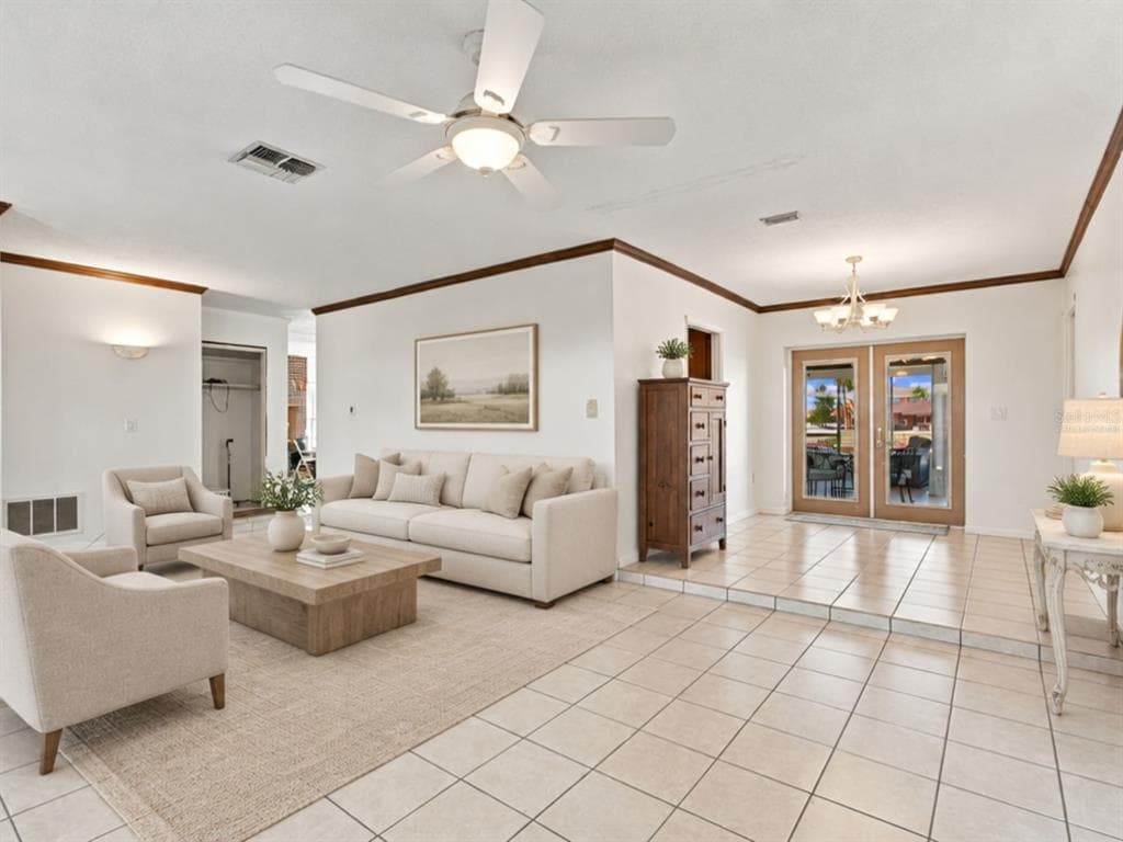 5451 WINDWARD WAY photo 8