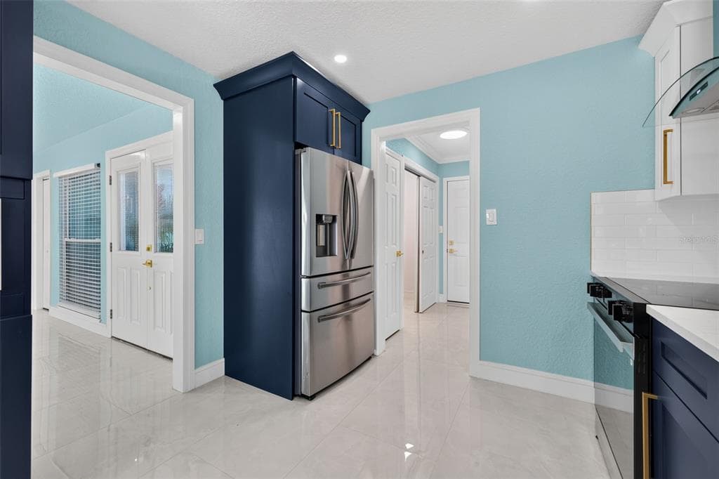 4643 BAY CREST DRIVE photo 22
