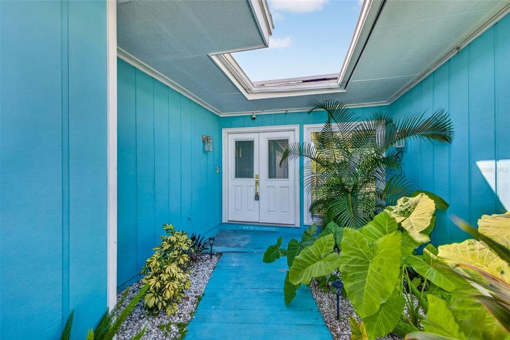 4643 BAY CREST DRIVE photo 5