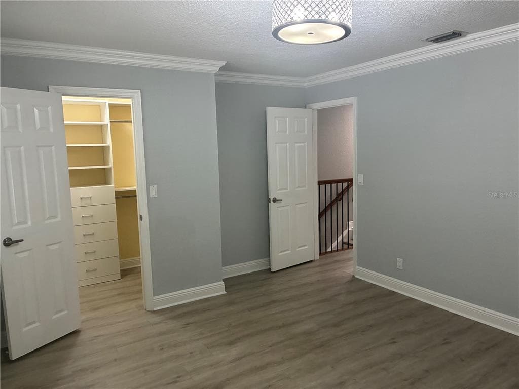 475 CANAL POINT N 1140 photo 11