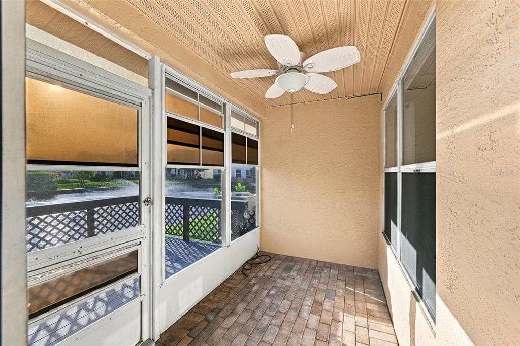 9049 ANTIGUA DRIVE photo 23