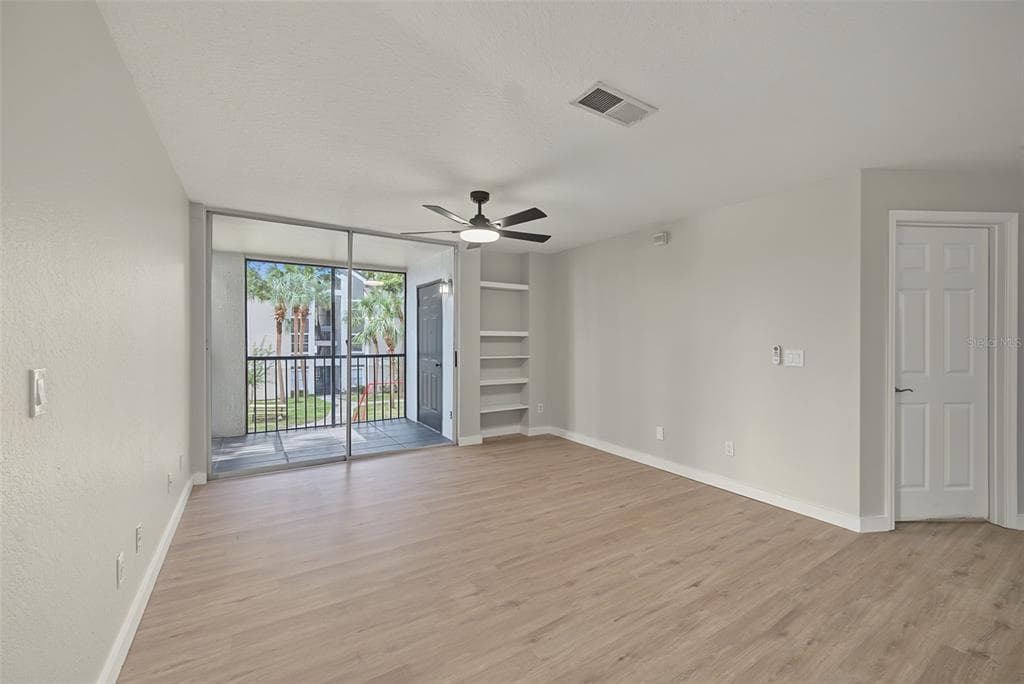 7524 SEURAT STREET 12202 photo 7