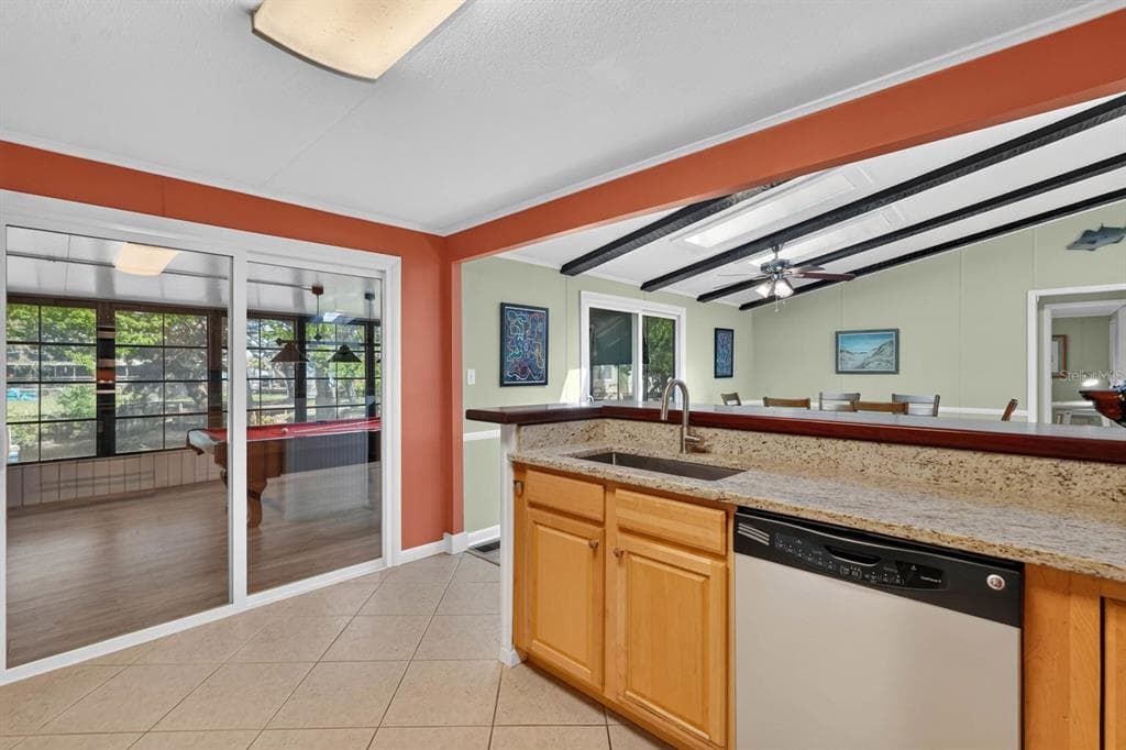 200 HILDAGO ROAD photo 16