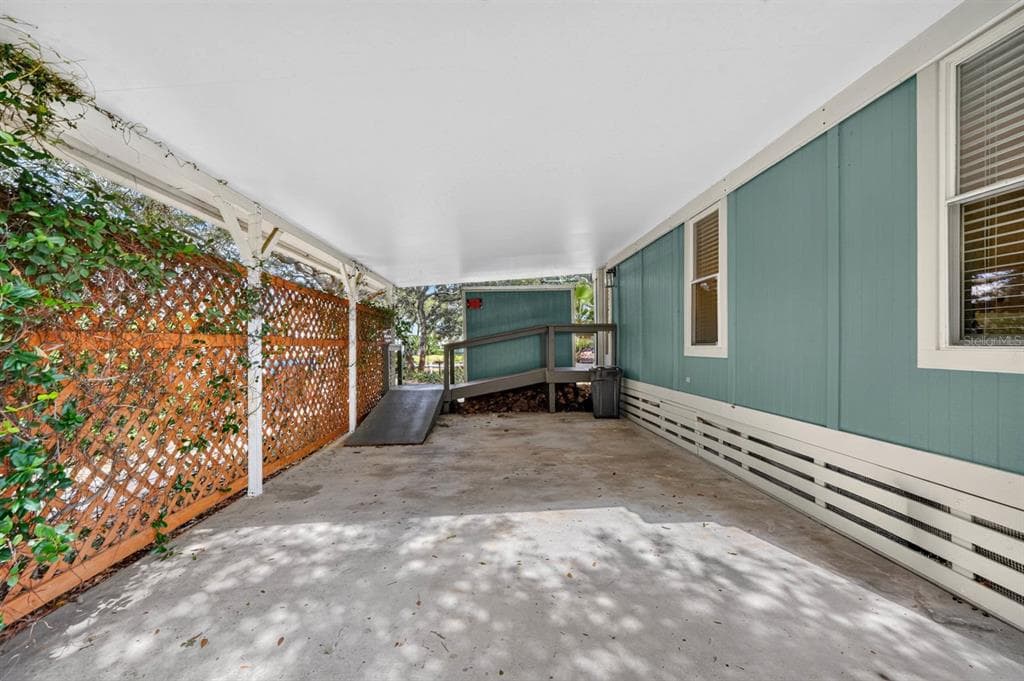 200 HILDAGO ROAD photo 3