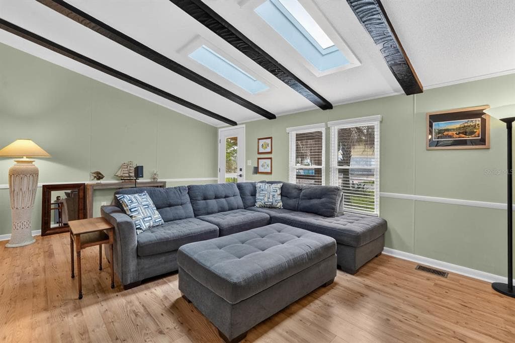 200 HILDAGO ROAD photo 10