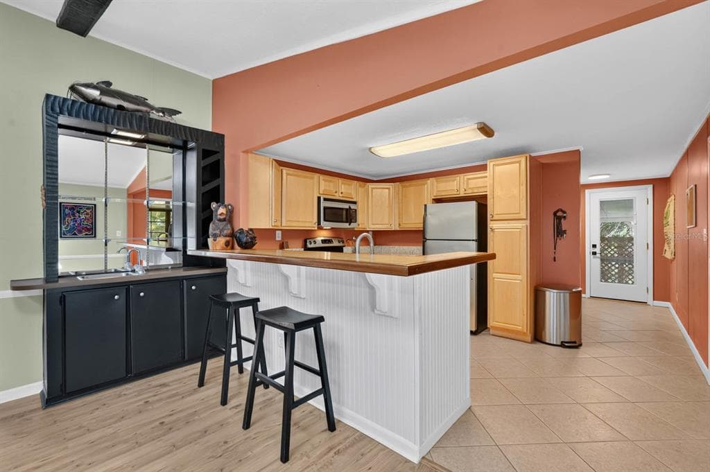 200 HILDAGO ROAD photo 15
