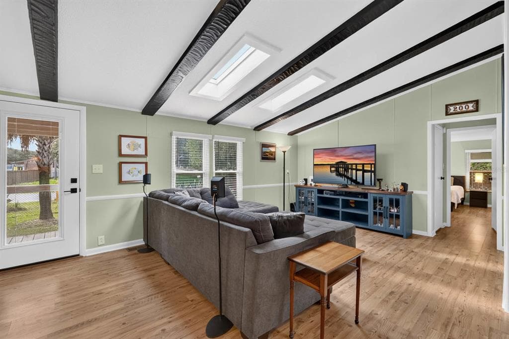 200 HILDAGO ROAD photo 11