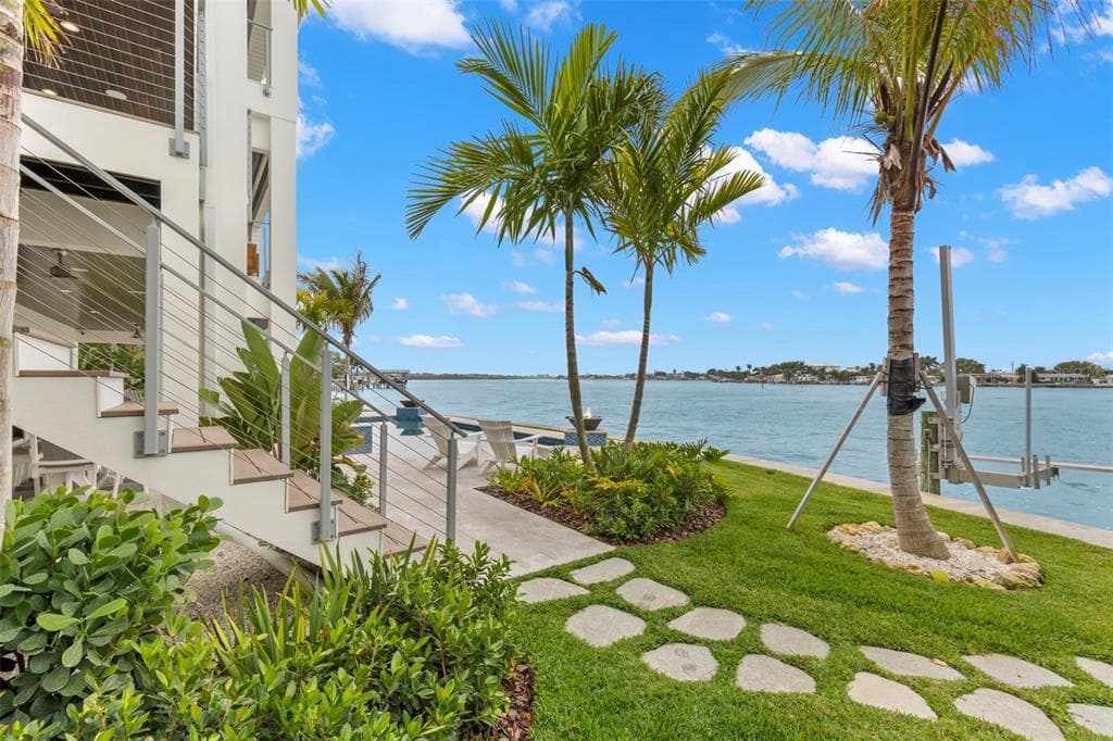 4598 HARBOR HILLS DRIVE photo 13