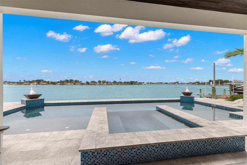 4598 HARBOR HILLS DRIVE photo 7