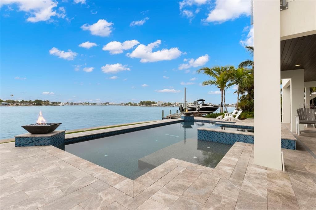 4598 HARBOR HILLS DRIVE photo 8