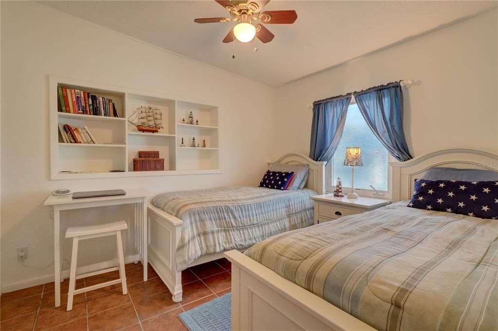6356 SAFFORD TERRACE photo 25
