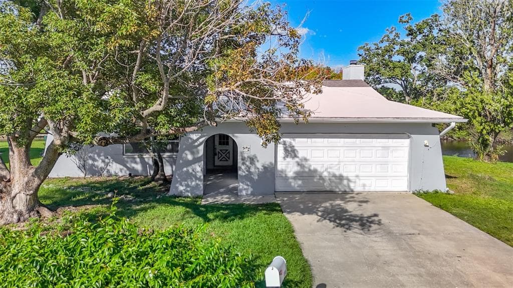 4045 SAIL DRIVE photo 2
