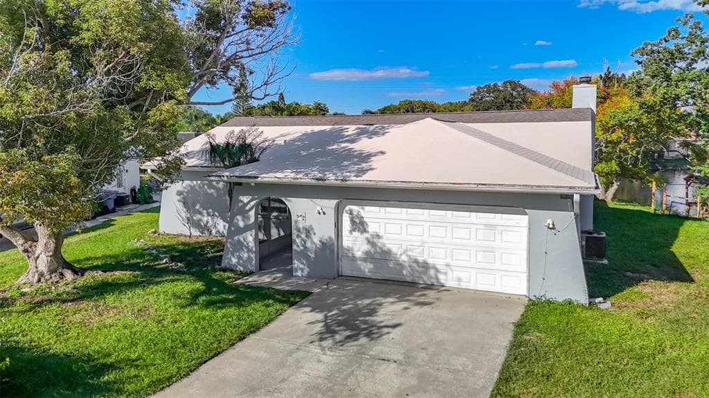 4045 SAIL DRIVE photo 1