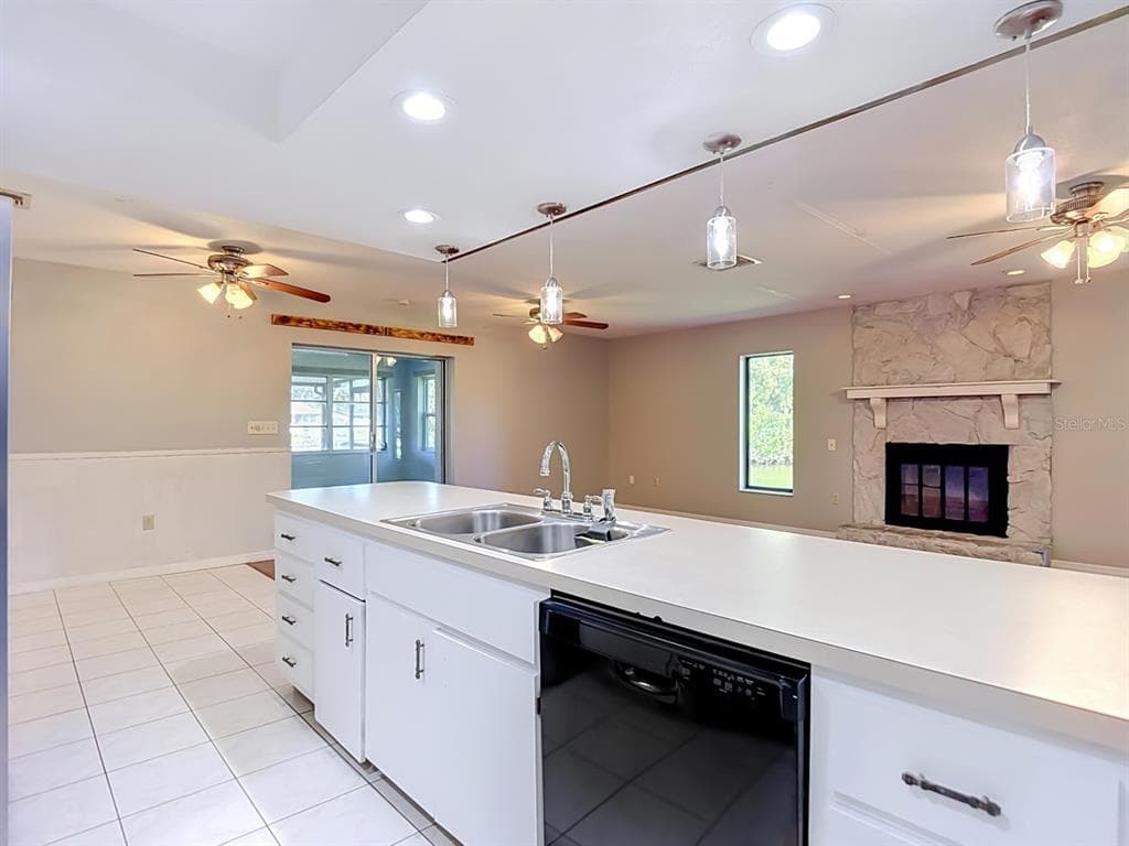 4045 SAIL DRIVE photo 5