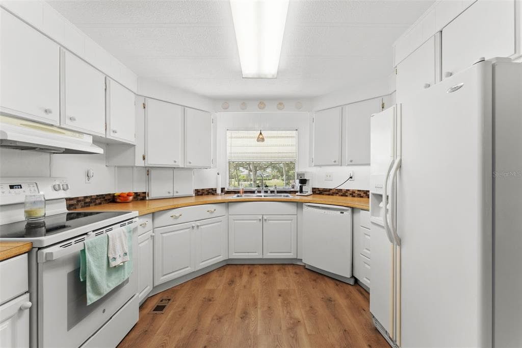 4203 NETTLE ROAD photo 10