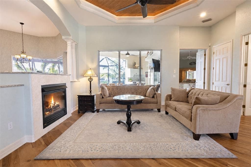 1535 SUZI STREET photo 21