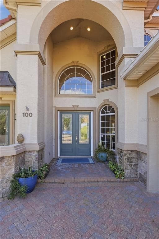 100 EMERALD LAKE DRIVE photo 6