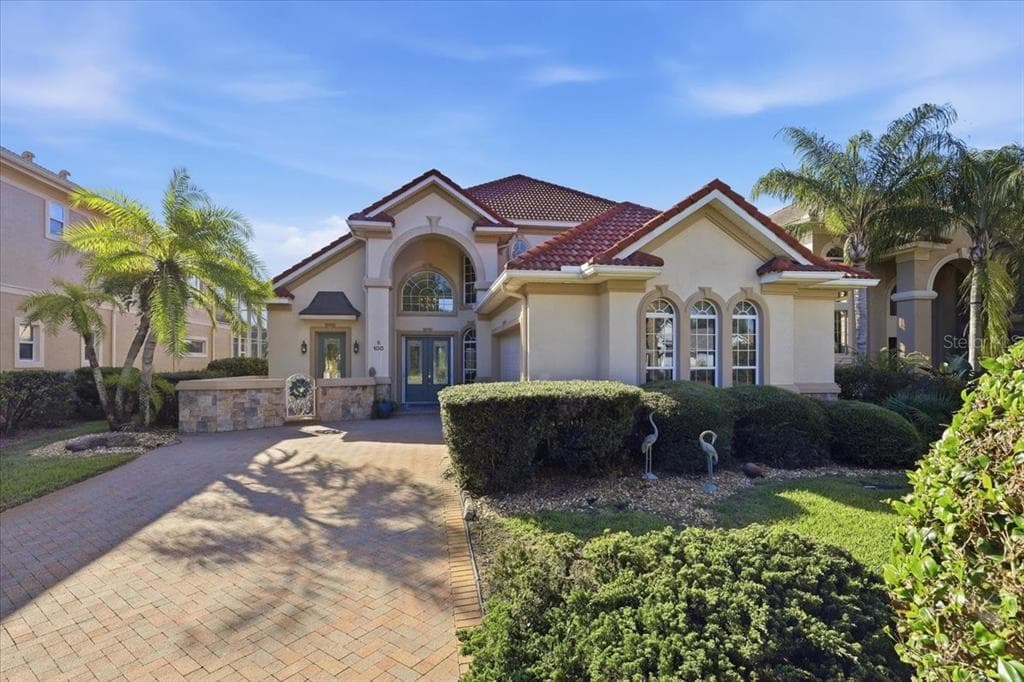 100 EMERALD LAKE DRIVE photo 1