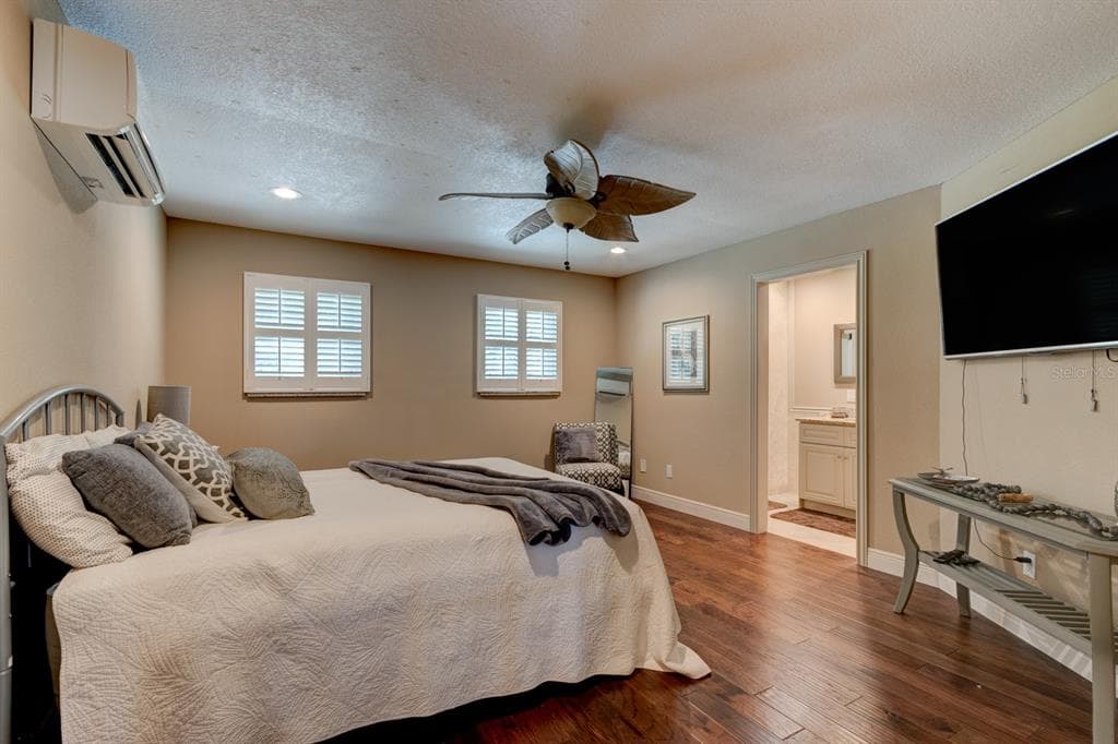 127 E ARIEL ROAD photo 13