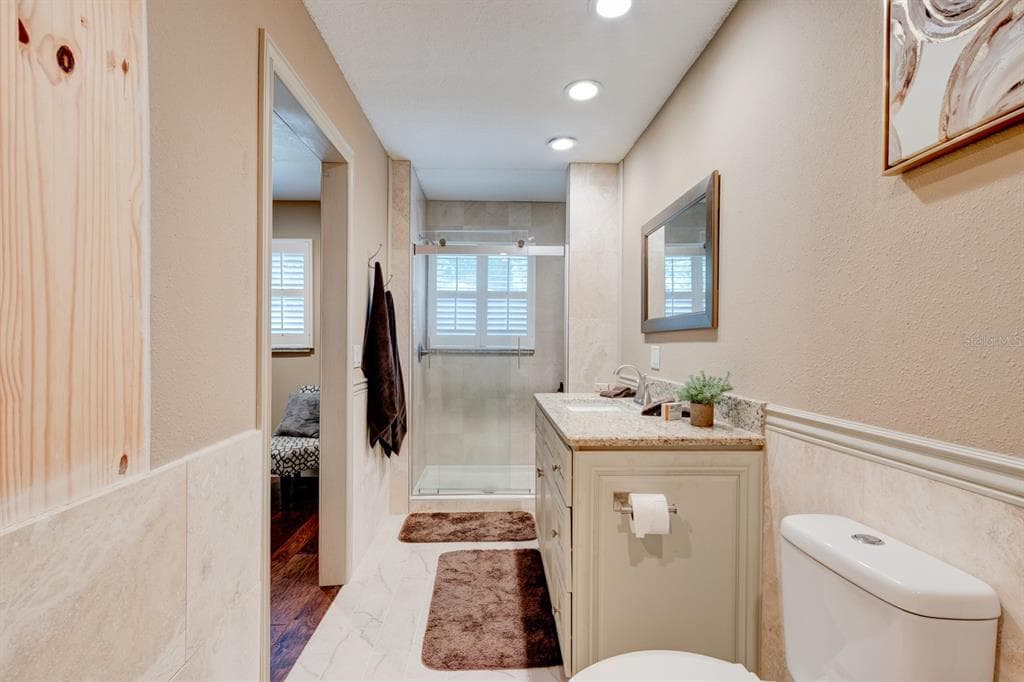 127 E ARIEL ROAD photo 17