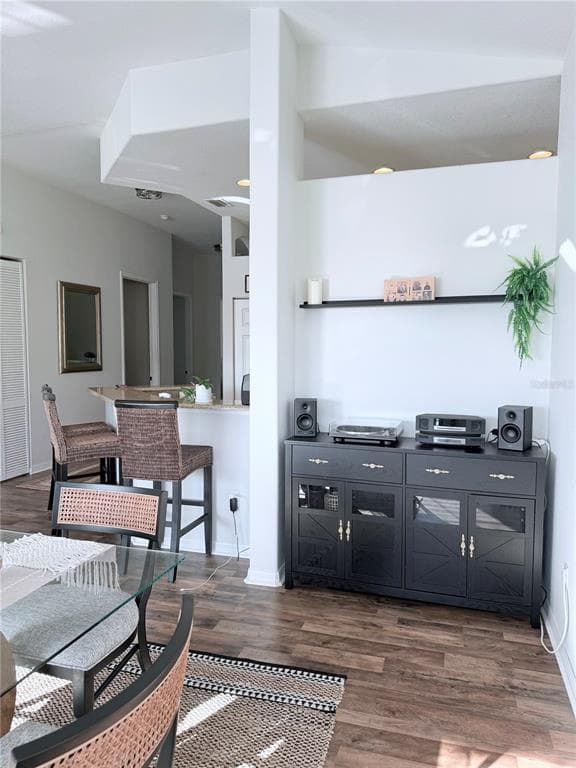 1708 TRIANO CIRCLE 1708 photo 16