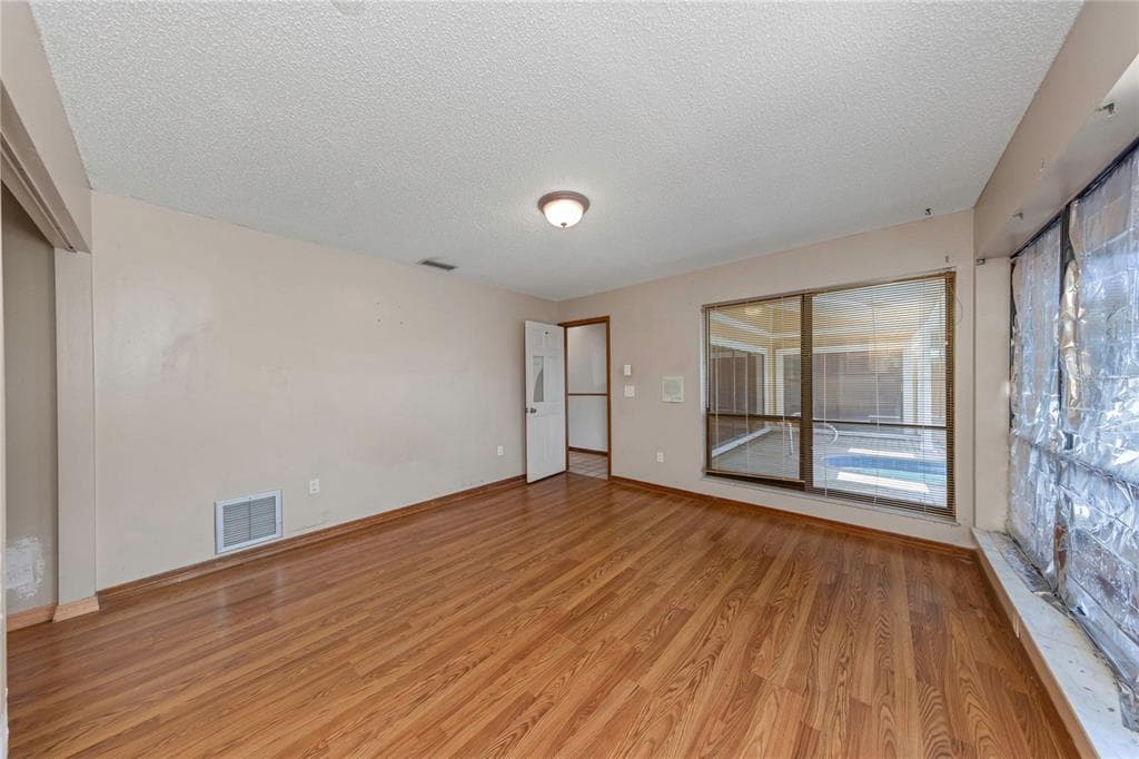 7448 17TH LANE NE photo 23
