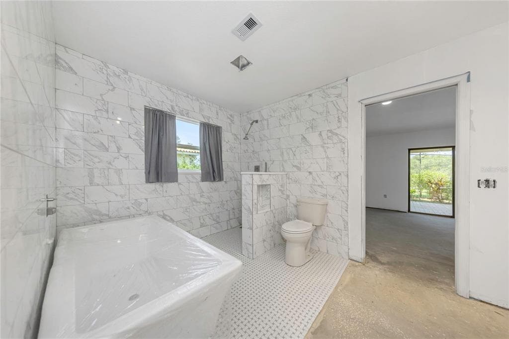 7448 17TH LANE NE photo 14