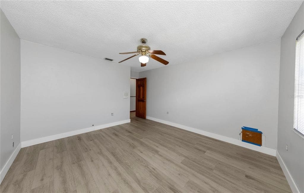 7448 17TH LANE NE photo 19