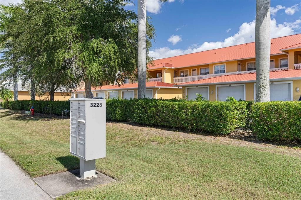 3228 PURPLE MARTIN DRIVE 111 photo 15