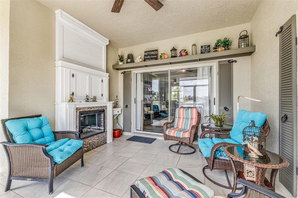 24347 BUCKINGHAM WAY photo 7