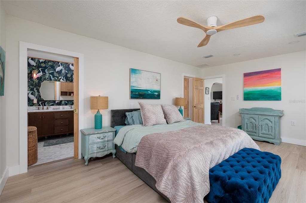 9298 SUN ISLE DRIVE NE photo 23