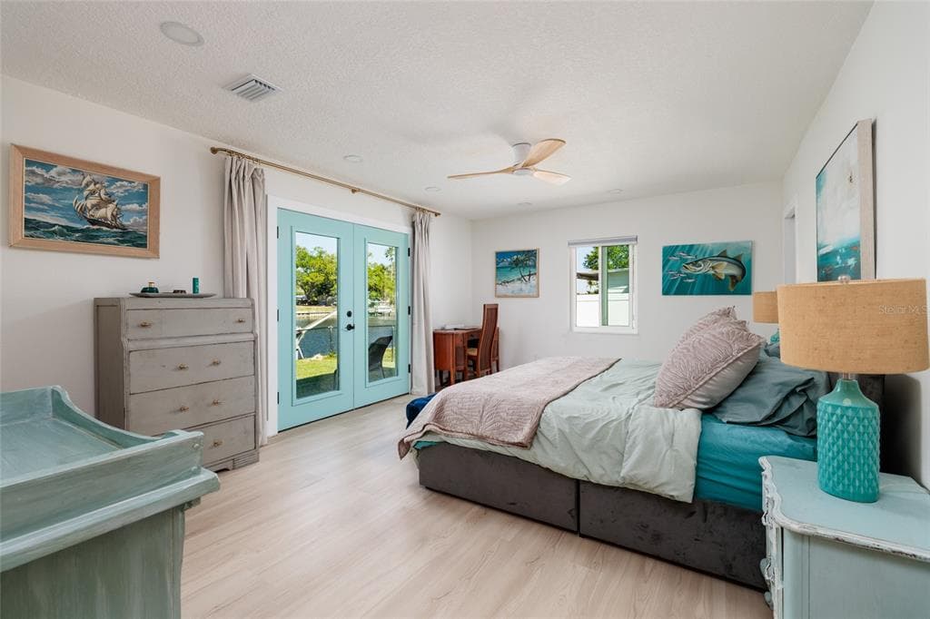9298 SUN ISLE DRIVE NE photo 22