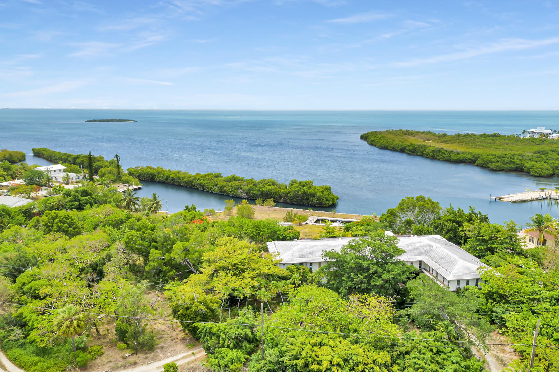 6500-6600 Overseas Highway photo 4