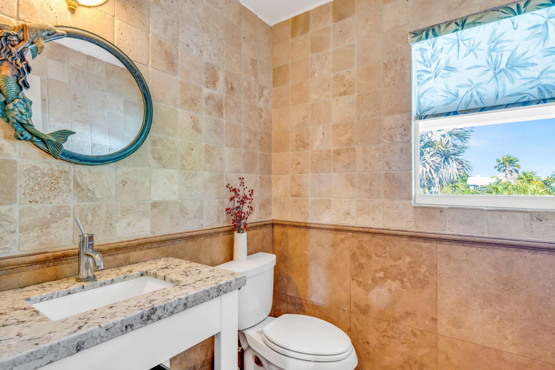 894 Ellen Dr photo 15