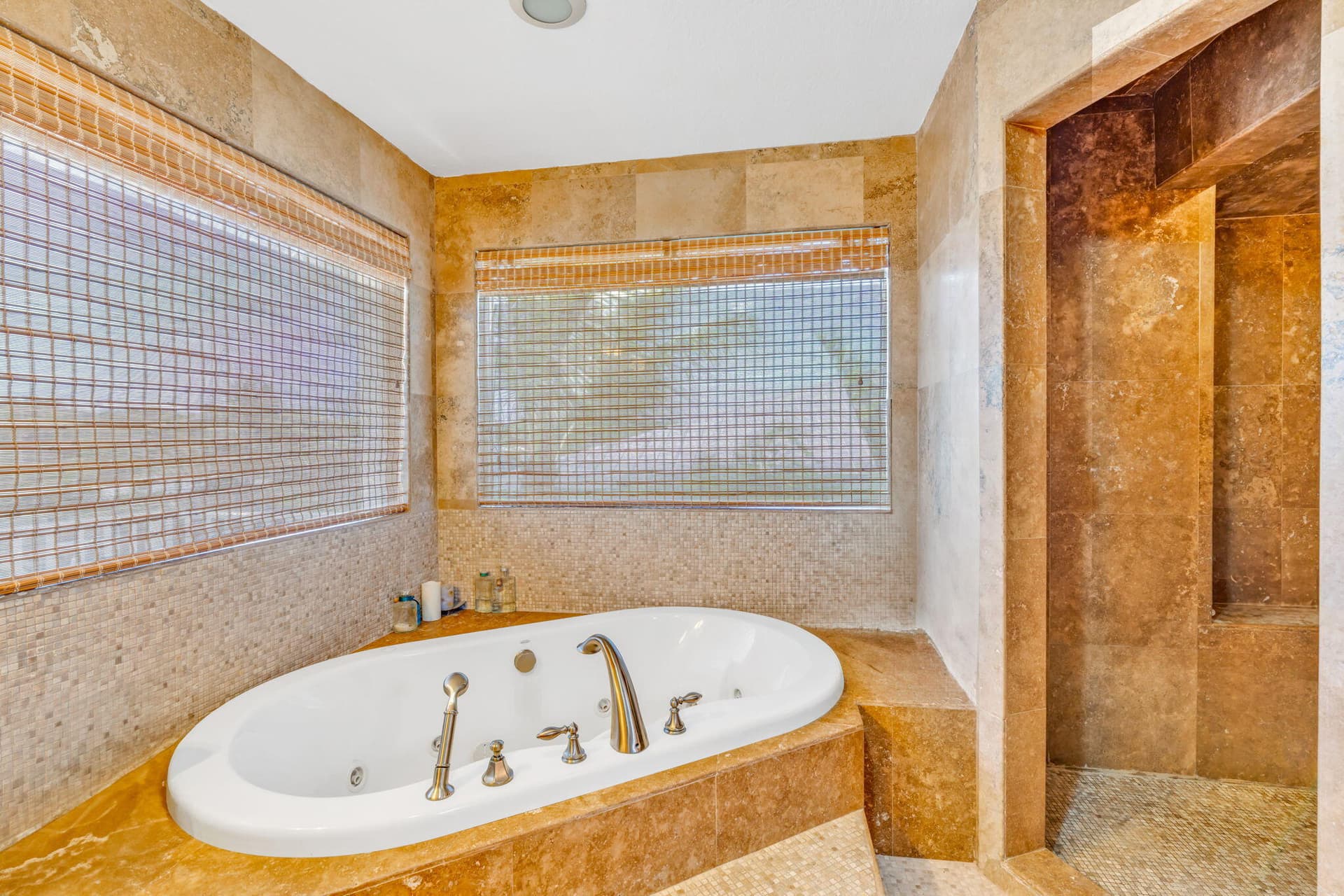 894 Ellen Dr photo 25