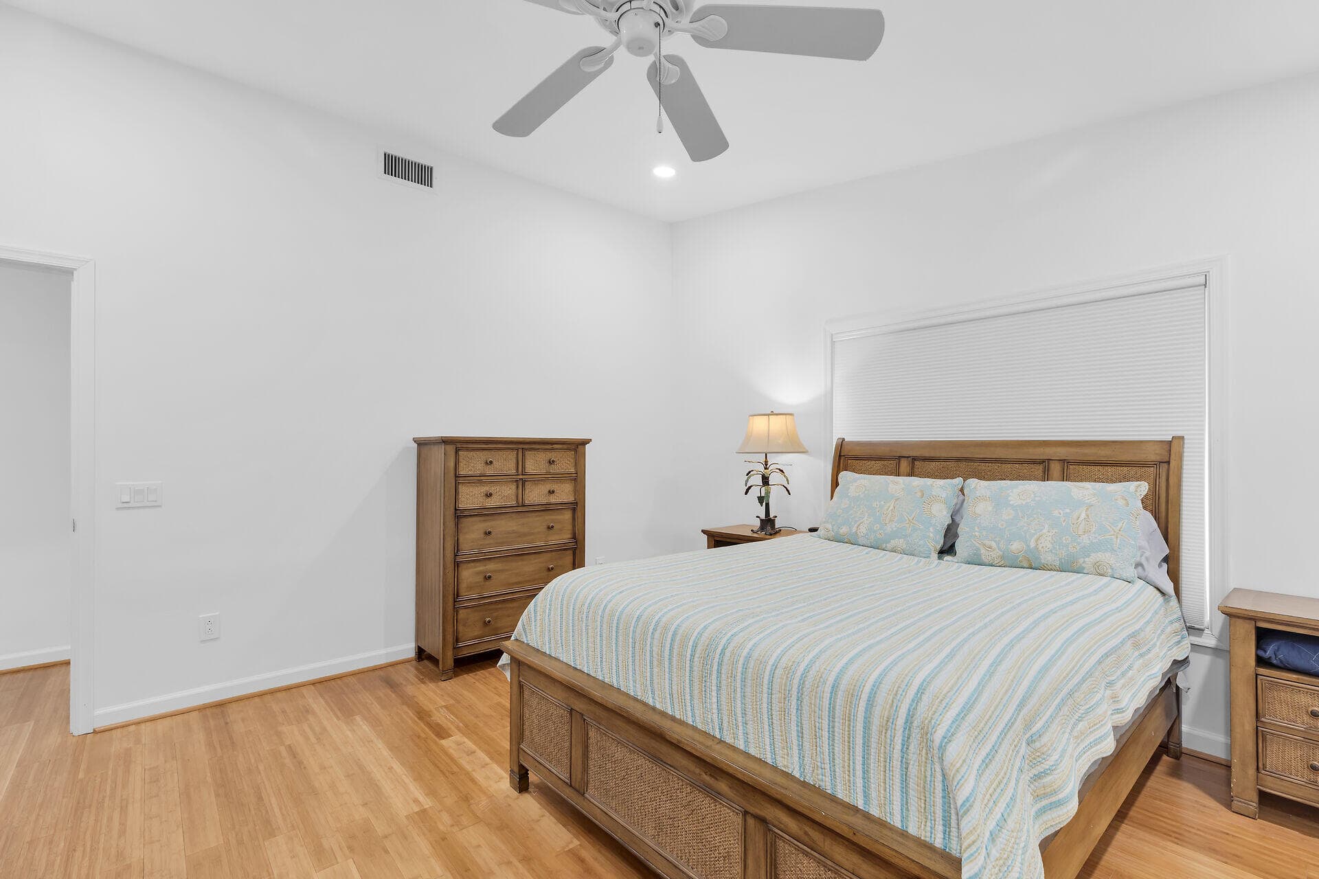 7501 Gulfstream Boulevard photo 25