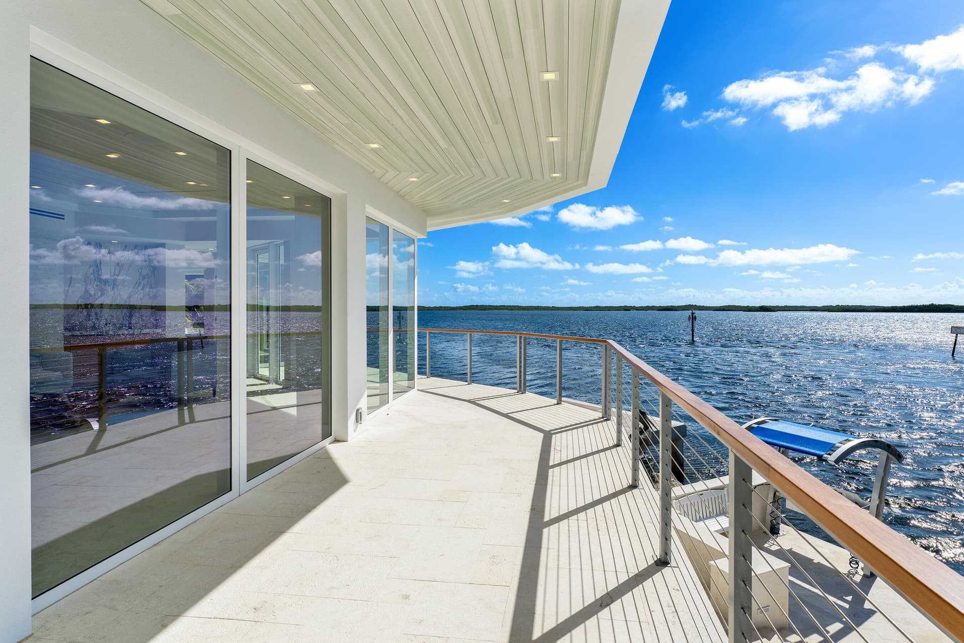 180 Pompano Dr photo 23