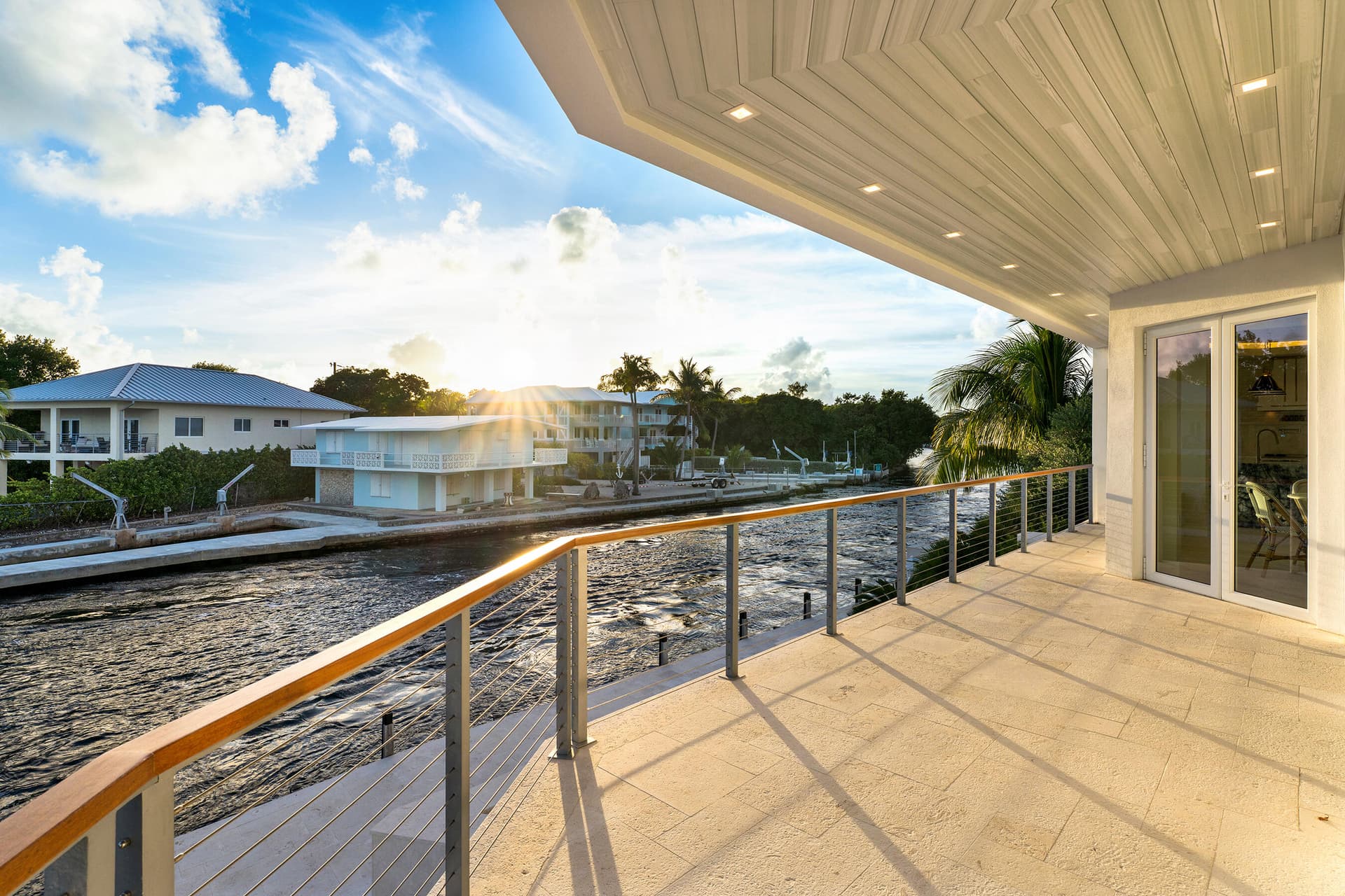 180 Pompano Dr photo 24