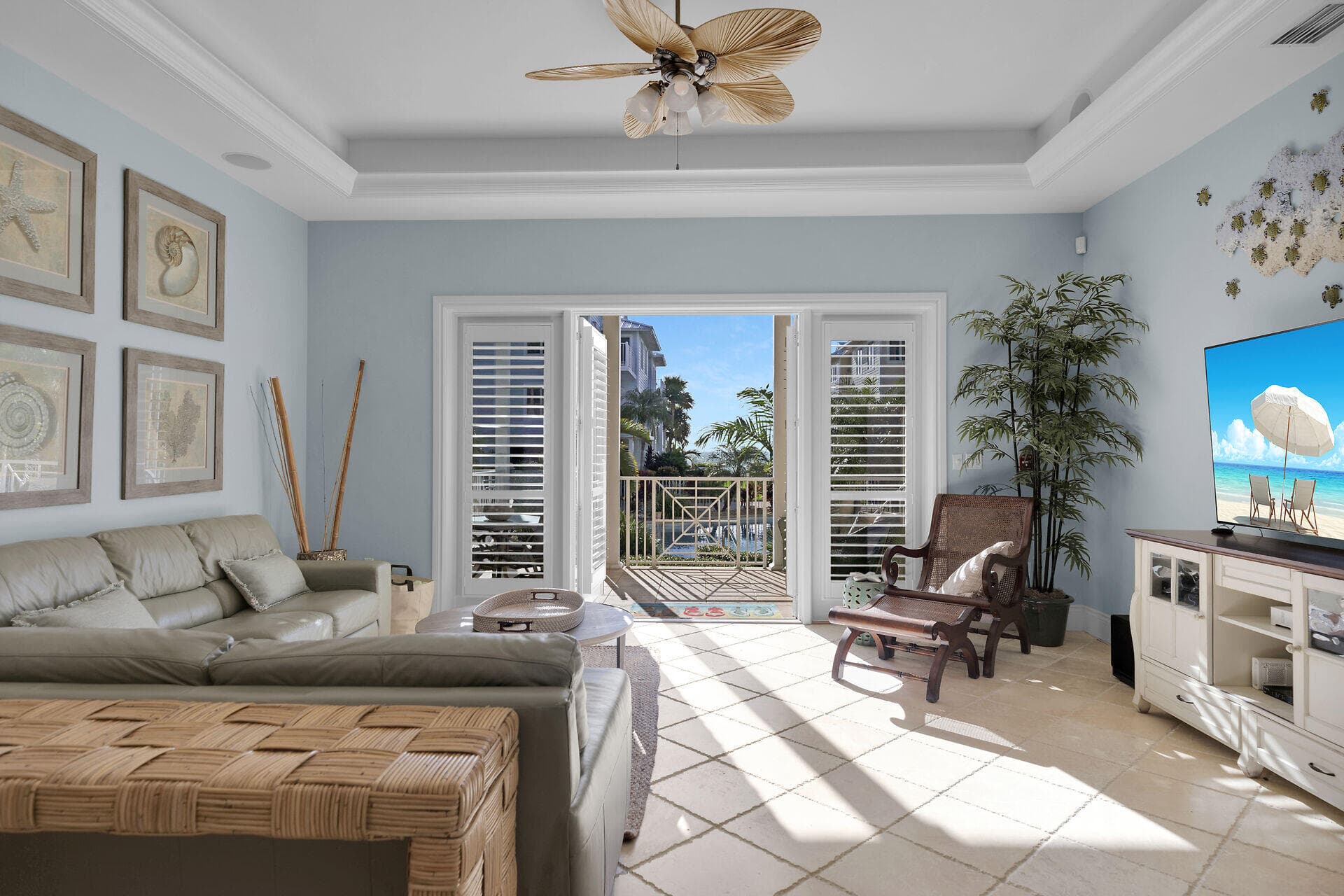 821 W Ocean Drive 3 photo 4