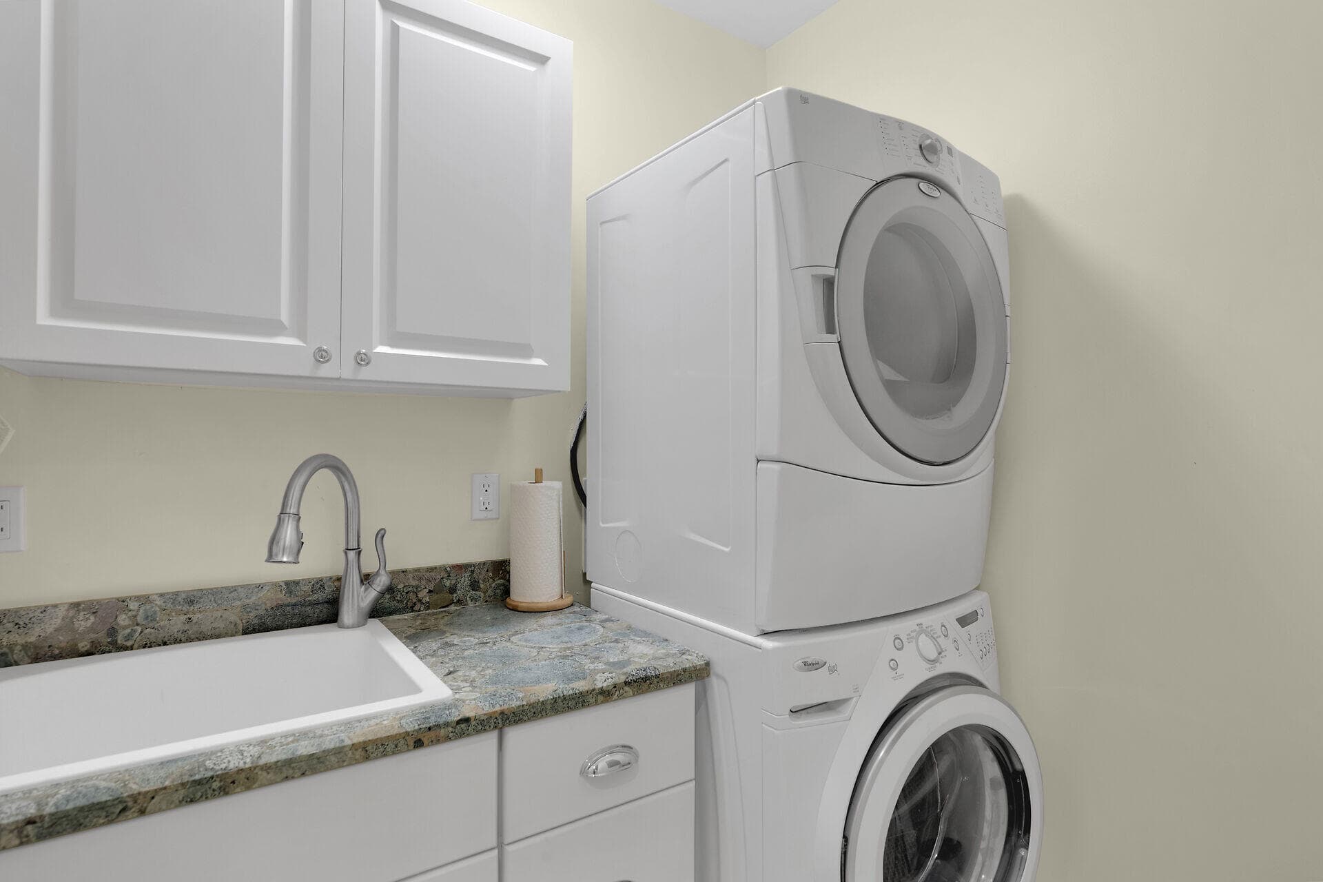 821 W Ocean Drive 3 photo 15