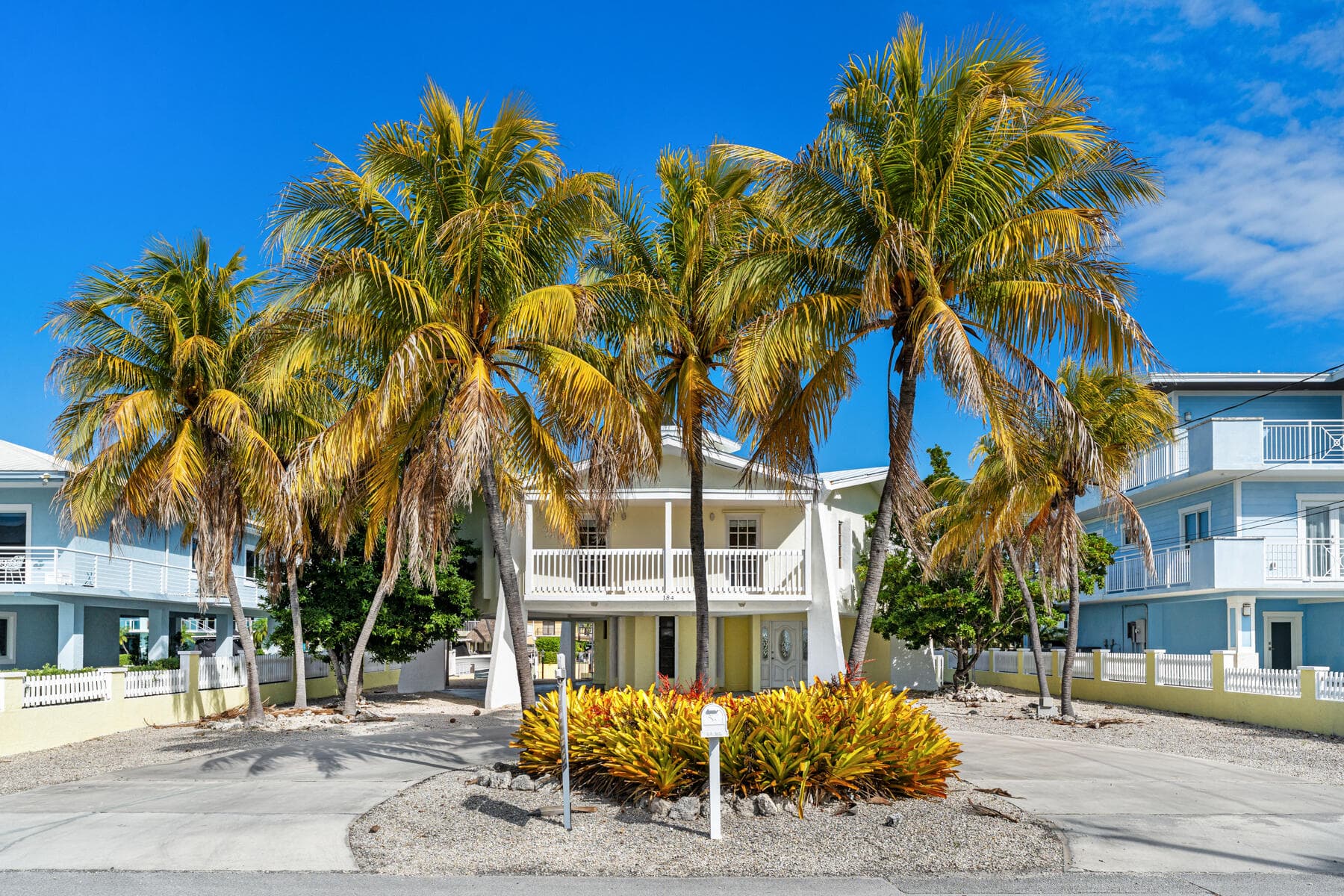 184 Bahama Avenue photo 16