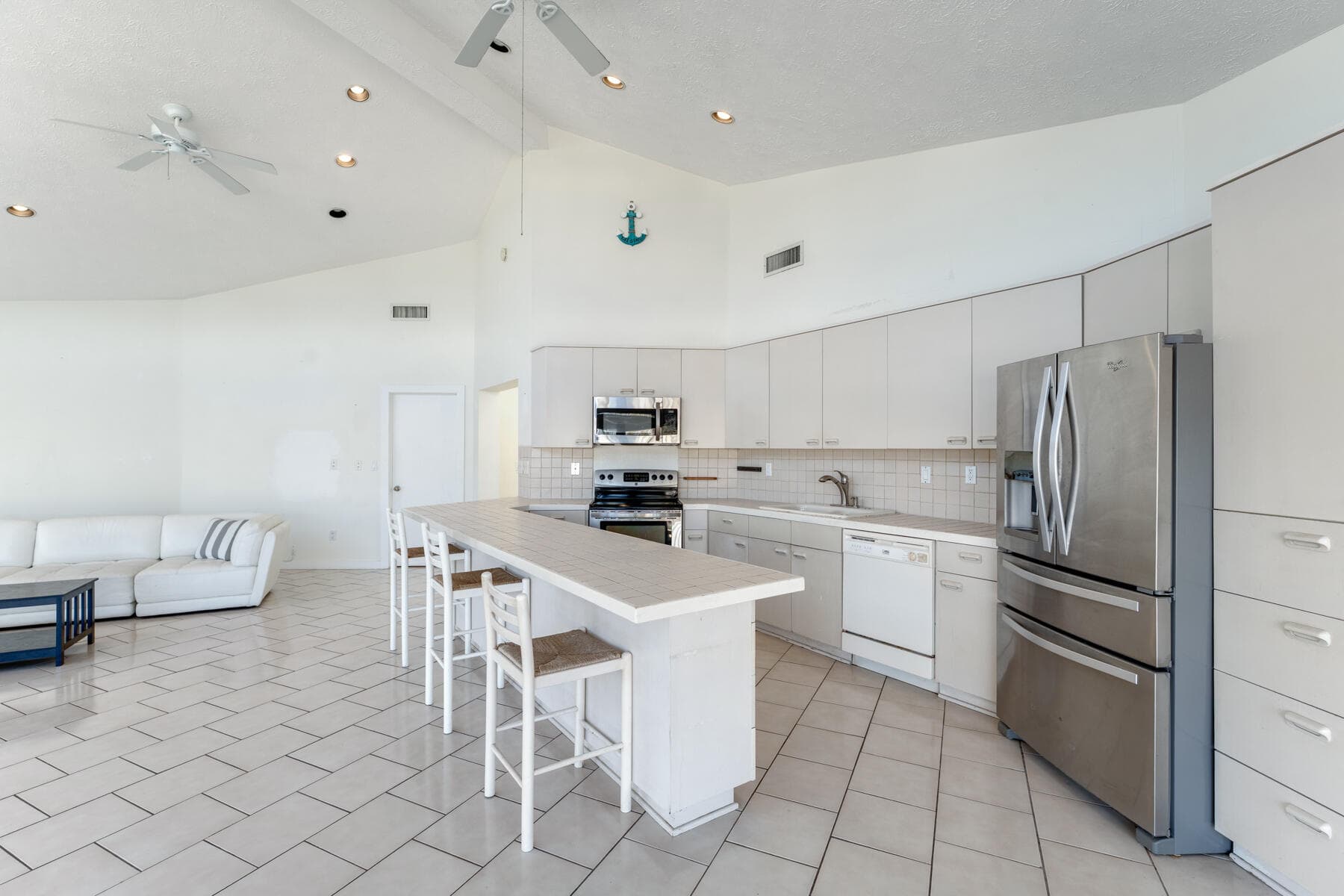 184 Bahama Avenue photo 21