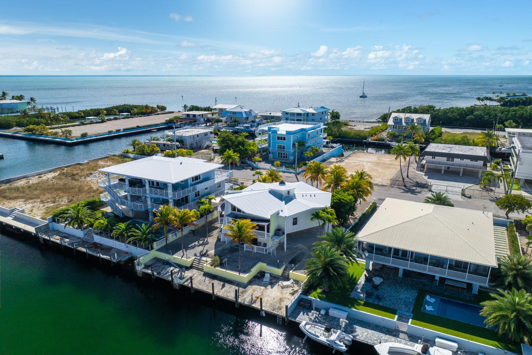 184 Bahama Avenue photo 1