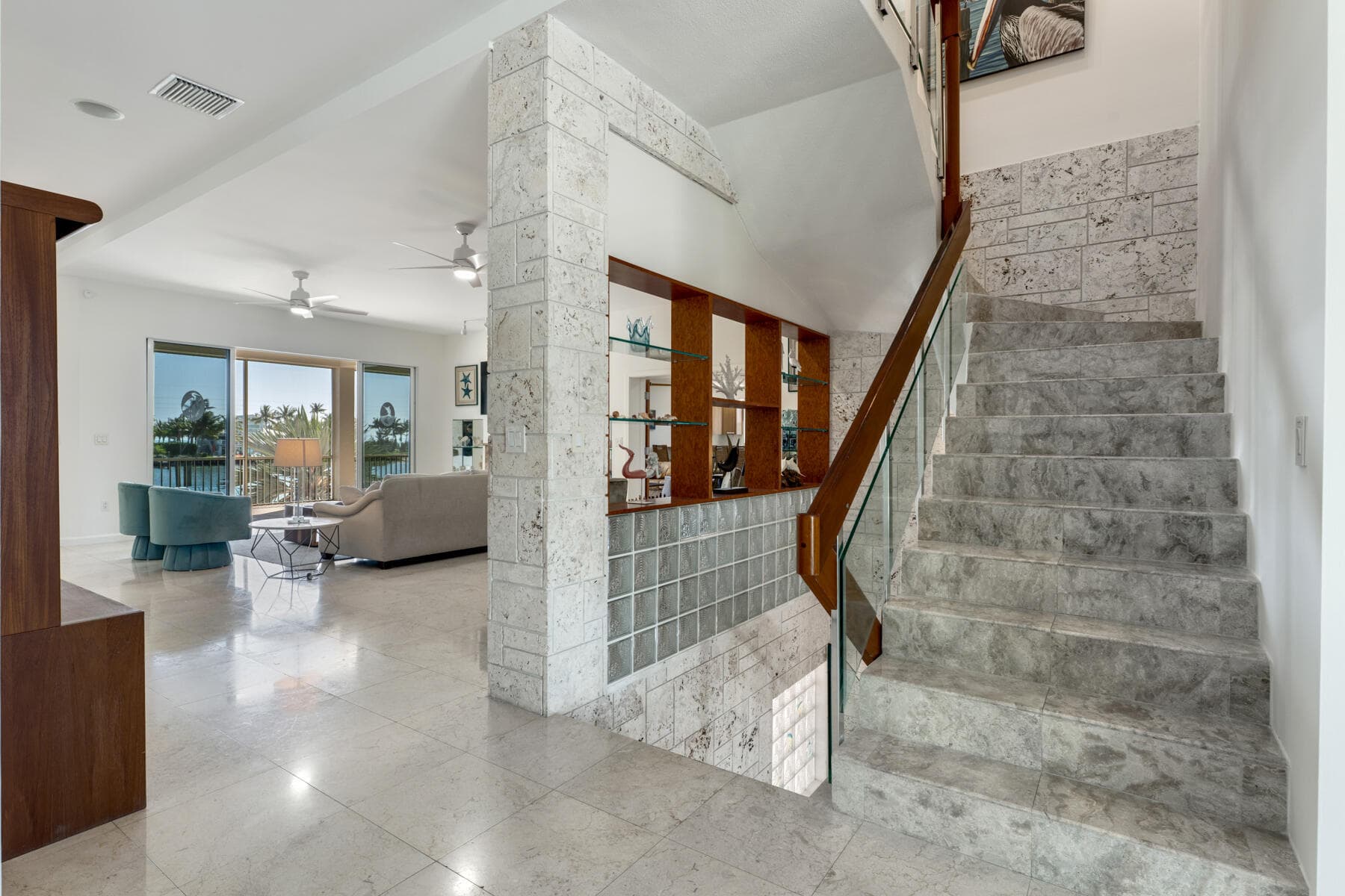137 Sapodilla Dr photo 10