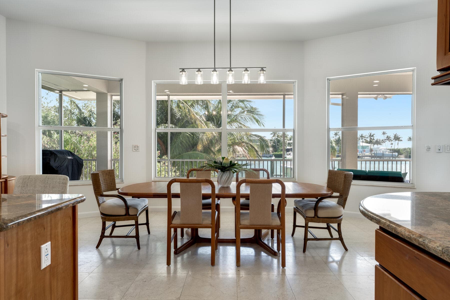 137 Sapodilla Dr photo 23