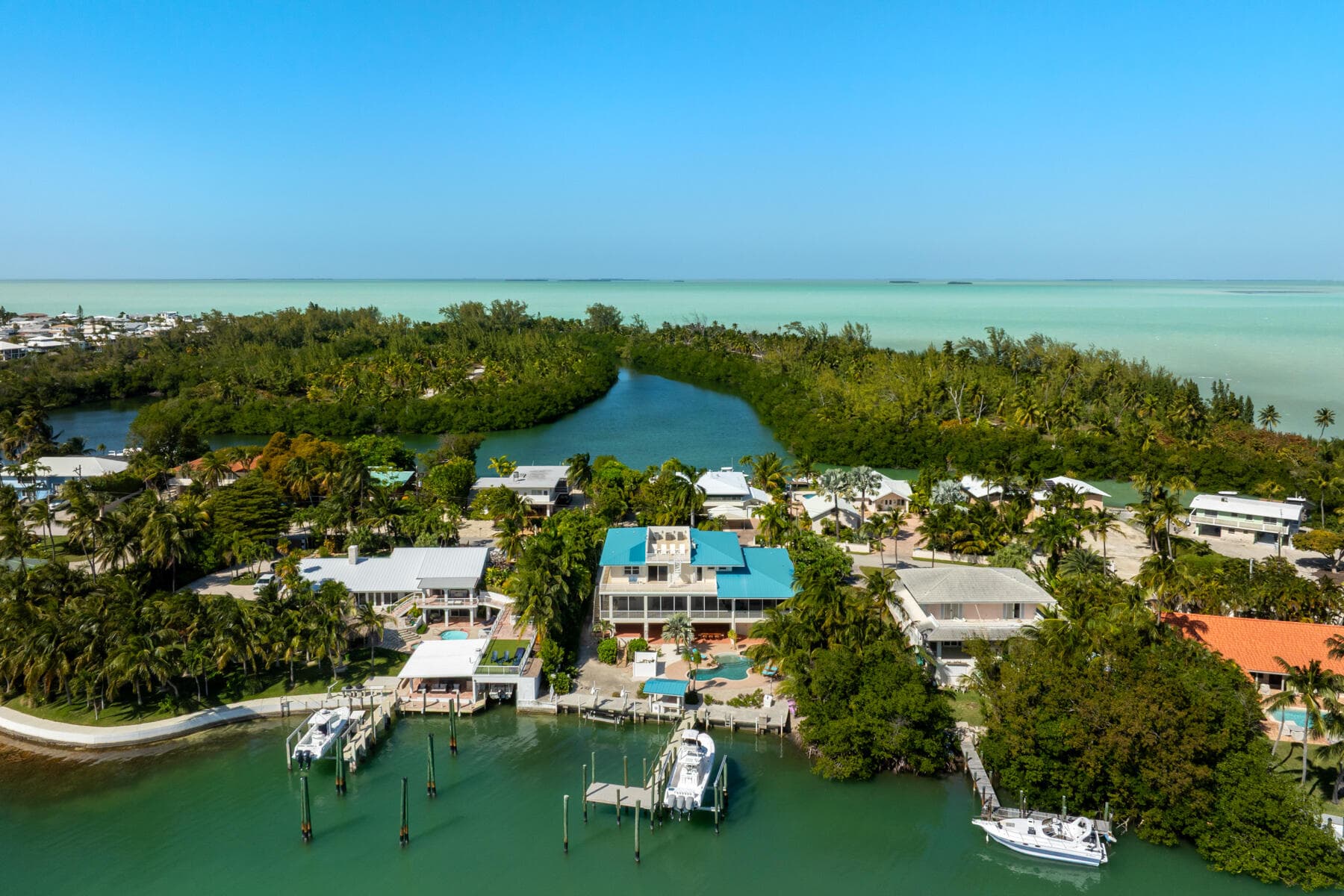 137 Sapodilla Dr photo 4